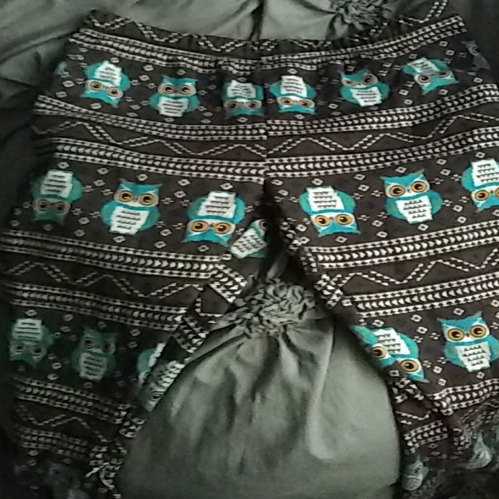 Clothes - Picture 7 of 8